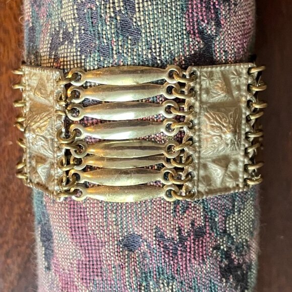 Vintage Mexican Silver Wide Bracelet 33 grams GUC Handmade Mexico Traditional - Picture 1 of 12